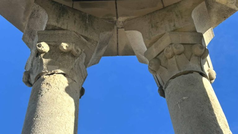 Partie de Eglise St hilaire